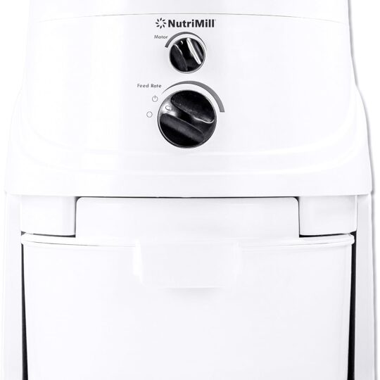 Classic high-speed electric grain grinder, a wheat flour grinder used for making fresh flour, equipped with a stainless steel grinding head